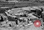 Standbild Schäden durch alliierte Bombenangriffe Frankreich, 1944, aus Sekunde 51 historischem Filmmaterial Videoclip 65675068876
