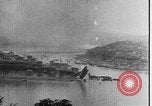 Immagine di Bombardamento di Chungking Chungking Cina, 1943, secondo 6 filmato di repertorio 65675068882