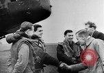Standbild Vickers Wellington England, 1940, aus Sekunde 11 historischem Filmmaterial Videoclip 65675068888