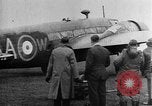 Standbild Vickers Wellington England, 1940, aus Sekunde 26 historischem Filmmaterial Videoclip 65675068888