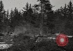 Standbild deutschen Gefangenen Munising Michigan USA, 1944, aus Sekunde 17 historischem Filmmaterial Videoclip 65675068890