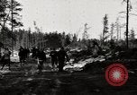 Standbild deutschen Gefangenen Munising Michigan USA, 1944, aus Sekunde 19 historischem Filmmaterial Videoclip 65675068891