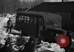 Standbild deutschen Gefangenen Munising Michigan USA, 1944, aus Sekunde 8 historischem Filmmaterial Videoclip 65675068892