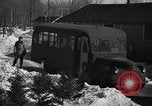 Standbild deutschen Gefangenen Munising Michigan USA, 1944, aus Sekunde 16 historischem Filmmaterial Videoclip 65675068892