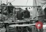 Standbild Männer an der Arbeit Frankreich, 1918, aus Sekunde 3 historischem Filmmaterial Videoclip 65675068930