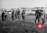 Standbild gunners Ausbildung Frankreich, 1918, aus Sekunde 5 historischem Filmmaterial Videoclip 65675068932