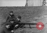 Standbild gunners Ausbildung Frankreich, 1918, aus Sekunde 16 historischem Filmmaterial Videoclip 65675068934