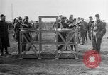 Standbild gunners Ausbildung Frankreich, 1918, aus Sekunde 42 historischem Filmmaterial Videoclip 65675068934