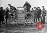 Standbild gunners Ausbildung Frankreich, 1918, aus Sekunde 45 historischem Filmmaterial Videoclip 65675068934