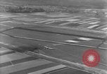 Image C-47 Skytrain Dreux France, 1945, de la seconde 4 séquences d'archives historiques vidéo 65675068954