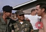 Standbild Bekämpfung control Team Vietnam, 1969, aus Sekunde 25 historischem Filmmaterial Videoclip 65675068960