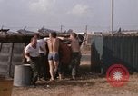 Standbild Bekämpfung control Team Vietnam, 1969, aus Sekunde 8 historischem Filmmaterial Videoclip 65675068962