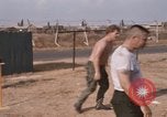 Standbild Bekämpfung control Team Vietnam, 1969, aus Sekunde 18 historischem Filmmaterial Videoclip 65675068962