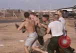 Standbild Bekämpfung control Team Vietnam, 1969, aus Sekunde 20 historischem Filmmaterial Videoclip 65675068962