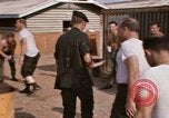 Standbild Bekämpfung control Team Vietnam, 1969, aus Sekunde 50 historischem Filmmaterial Videoclip 65675068962