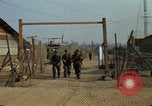 Immagine di La lotta contro il team di controllo Il Vietnam, 1969, secondo 55 filmato di repertorio 65675068966