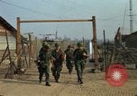 Immagine di La lotta contro il team di controllo Il Vietnam, 1969, secondo 60 filmato di repertorio 65675068966