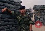 Immagine di Il sergente Rieney Il Vietnam, 1969, secondo 21 filmato di repertorio 65675068968