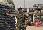 Image Le sergent Smith Vietnam, 1969, de la seconde 11 séquences d'archives historiques vidéo 65675068969
