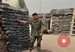Image Le sergent Smith Vietnam, 1969, de la seconde 13 séquences d'archives historiques vidéo 65675068969