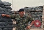 Image Le sergent Gaa Vietnam, 1969, de la seconde 18 séquences d'archives historiques vidéo 65675068971
