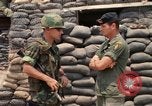 Image Équipe de contrôle de combat Vietnam, 1969, de la seconde 25 séquences d'archives historiques vidéo 65675068972