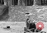 Image wrecked Konzerthaus Berlin Allemagne, 1945, de la seconde 29 séquences d'archives historiques vidéo 65675069000