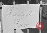 Immagine di Französischer Dom Berlino Germania, 1945, secondo 45 filmato di repertorio 65675069001