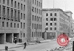Immagine di Danneggiato tedesco Ministero dell'aria edificio Berlino Germania, 1945, secondo 14 filmato di repertorio 65675069002
