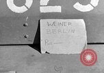 Immagine di Edifici bombardati Berlino Germania, 1945, secondo 26 filmato di repertorio 65675069003