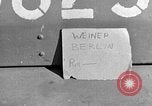 Immagine di Edifici bombardati Berlino Germania, 1945, secondo 28 filmato di repertorio 65675069003