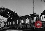 Immagine di Bombardato station Berlino Germania, 1945, secondo 17 filmato di repertorio 65675069007