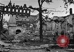 Immagine di Edificio bombardato Berlino Germania, 1945, secondo 10 filmato di repertorio 65675069008