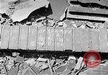 Immagine di Bombardato stazione ferroviaria Berlino Germania, 1945, secondo 1 filmato di repertorio 65675069009