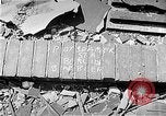 Immagine di Bombardato stazione ferroviaria Berlino Germania, 1945, secondo 3 filmato di repertorio 65675069009