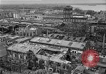 Immagine di Bombardato Reihn Impianto di metallo Berlino Germania, 1945, secondo 13 filmato di repertorio 65675069010