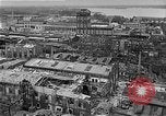 Immagine di Bombardato Reihn Impianto di metallo Berlino Germania, 1945, secondo 14 filmato di repertorio 65675069010