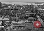 Immagine di Bombardato Reihn Impianto di metallo Berlino Germania, 1945, secondo 18 filmato di repertorio 65675069010