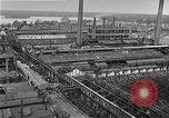 Immagine di Bombardato Reihn Impianto di metallo Berlino Germania, 1945, secondo 26 filmato di repertorio 65675069010