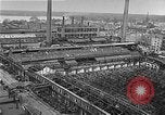 Immagine di Bombardato Reihn Impianto di metallo Berlino Germania, 1945, secondo 28 filmato di repertorio 65675069010