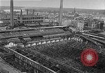 Immagine di Bombardato Reihn Impianto di metallo Berlino Germania, 1945, secondo 30 filmato di repertorio 65675069010
