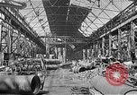 Immagine di Bombardato Reihn Impianto di metallo Berlino Germania, 1945, secondo 50 filmato di repertorio 65675069010