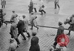 Immagine di R101 vittime Beauvais Francia, 1930, secondo 60 filmato di repertorio 65675069011