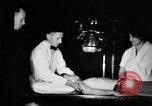 Immagine di Clarence Kehr Toledo Ohio USA, 1930, secondo 11 filmato di repertorio 65675069015