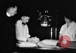Immagine di Clarence Kehr Toledo Ohio USA, 1930, secondo 13 filmato di repertorio 65675069015