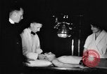 Immagine di Clarence Kehr Toledo Ohio USA, 1930, secondo 14 filmato di repertorio 65675069015