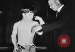 Immagine di Clarence Kehr Toledo Ohio USA, 1930, secondo 26 filmato di repertorio 65675069015