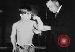 Immagine di Clarence Kehr Toledo Ohio USA, 1930, secondo 30 filmato di repertorio 65675069015