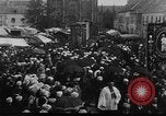 Immagine di V centenario della Salaun de Foll Lesneven Francia, 1930, secondo 12 filmato di repertorio 65675069016