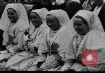 Immagine di V centenario della Salaun de Foll Lesneven Francia, 1930, secondo 53 filmato di repertorio 65675069016